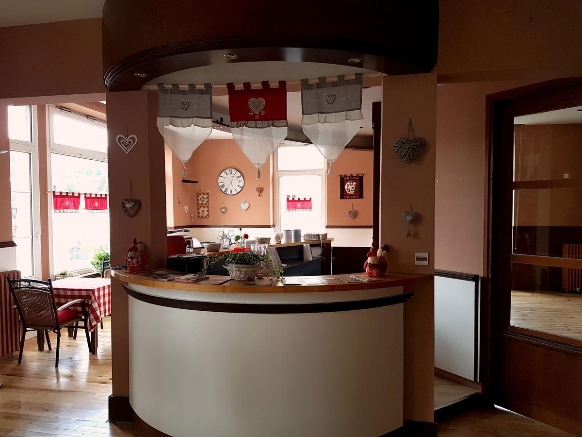 Le Pavillon Bed and Breakfast La Bourboule Εξωτερικό φωτογραφία